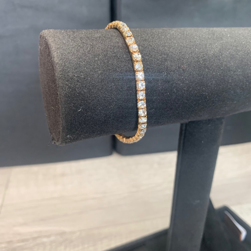 Gold Tone Clear Crystal Stretch Tennis Bracelet 6.5 Inch 5505